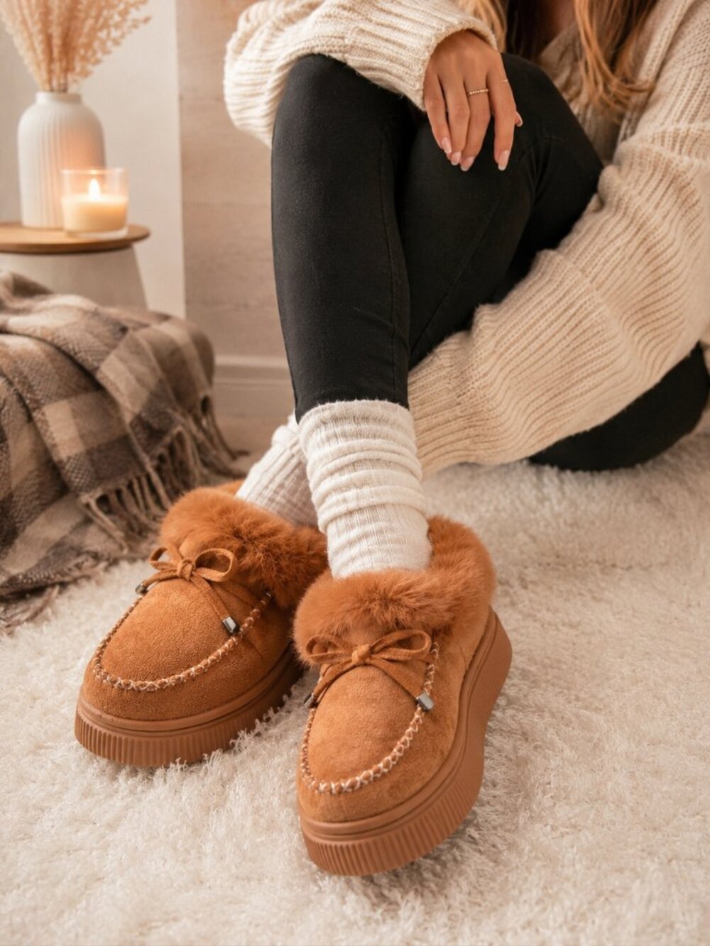 TINSTREE Faux Fur Platform Slippers Camel Brown Women's Size 8 Cozy Moccasins